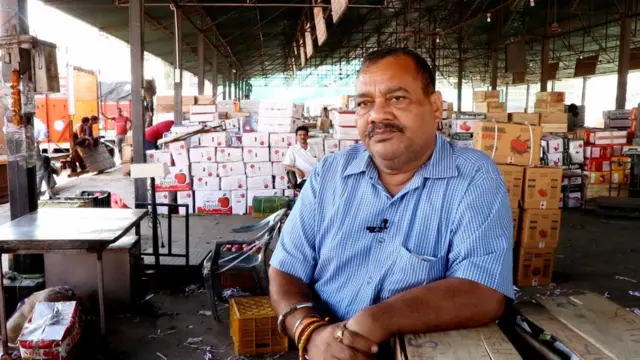 मार्केट एसोसिएशन के अध्यक्ष श्यामलाल