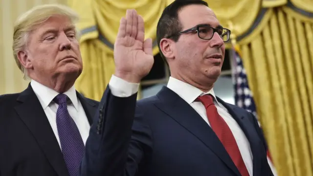 特朗普和新任财长姆钦。