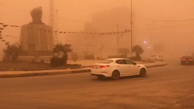 ساحة أبو جعفر المنوصر وسط العاصمة بغداد