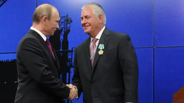 El presidente ruso, Vladimir Putin, y Rex Tillerson.