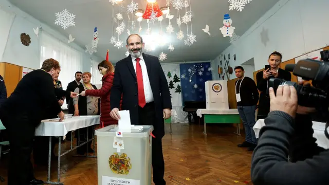 Nikol Paşinyan