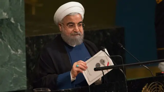 حسن روحانی رئیس جمهوری ایران پیشتر در سخنرانی خود در سازمان ملل از موضع آمریکا درقبال برجام انتقاد کرده بود