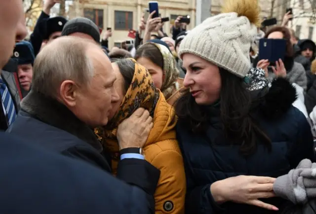 Putin 83 yaşına kadar Rusya'yı yönetebilir
