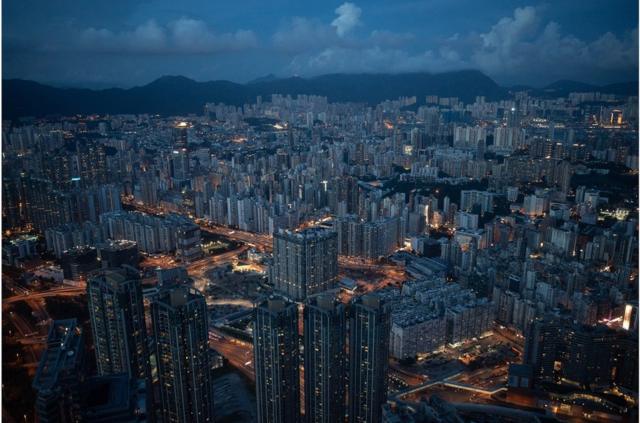 香港九龙半岛上的住宅和商业建筑