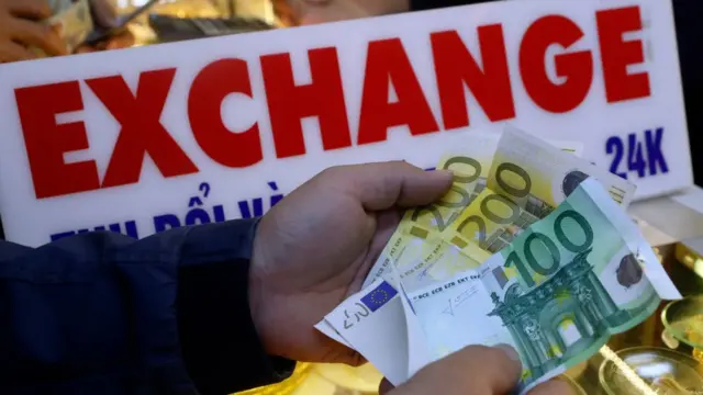 Hanoi'de bir döviz bürosu