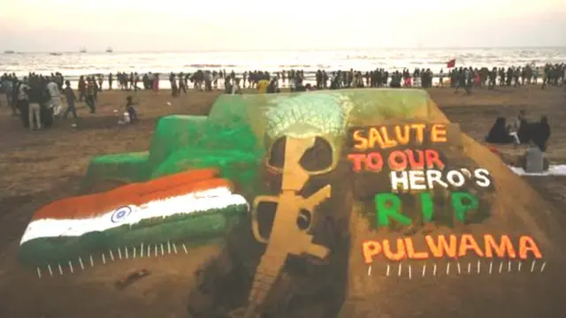 ਪੁਲਵਾਮਾ ਹਮਲੇ ਤੋਂ ਬਾਅਦ ਪੂਰੇ ਦੇਸ ਵਿੱਚ ਮ੍ਰਿਤਕ ਫੌਜੀਆਂ ਨੂੰ ਸ਼ਰਧਾਂਜਲੀਆਂ ਦਿੱਤੀਆਂ ਜਾ ਰਹੀਆਂ ਹਨ