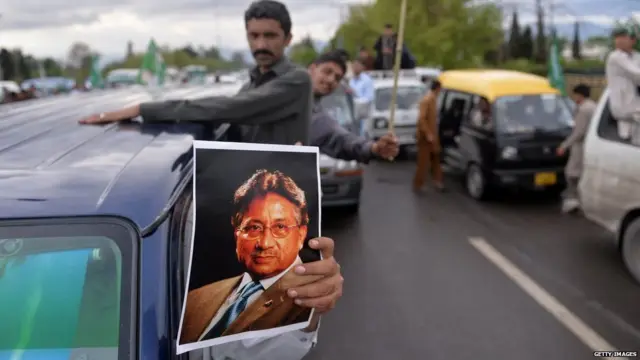 பர்வேஸ் முஷ்ரஃப்