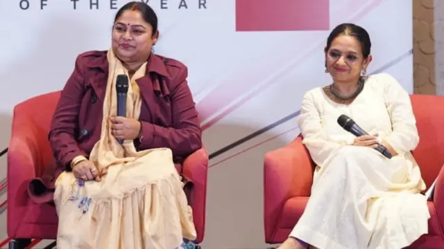 కరణం మల్లీశ్వరి, రూపా ఝా