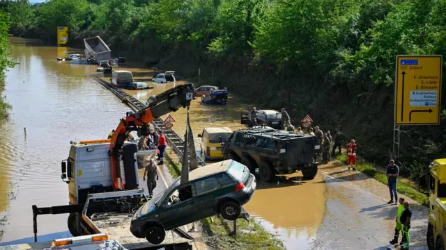 автомобили