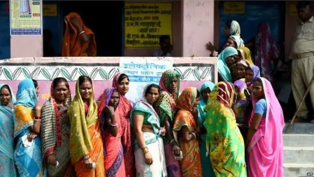 महिला मतदाता