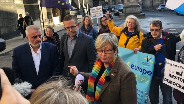 एसएनपी सांसद
