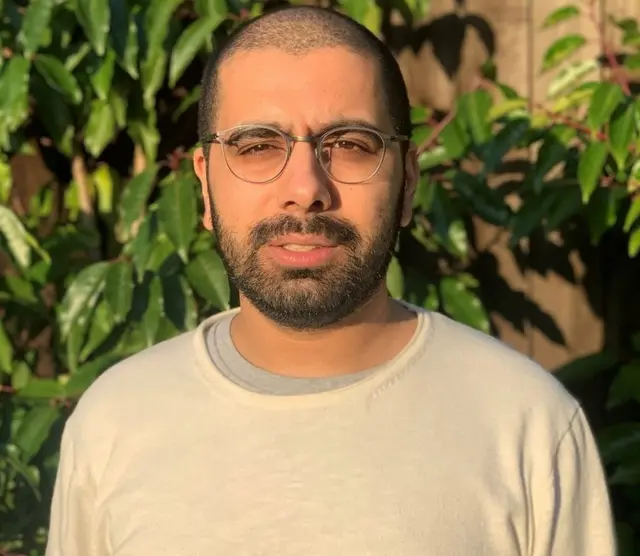 တနိုင်ငံလုံးအတွက် ကျွန်တော်တို့လို အလုပ်သမားတွေက ဆက်ပြီး အလုပ်လုပ်ဖို့ လိုတယ်လို့ မာဖုဇ် ပြော