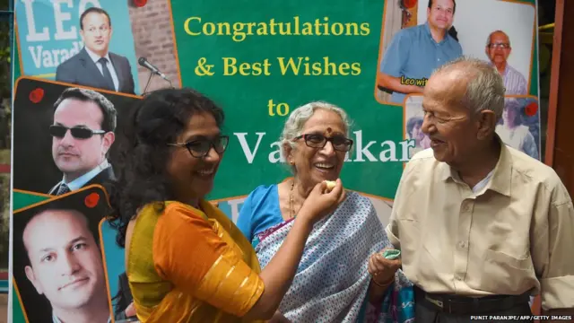 पंतप्रधान झाल्यानंतर वराडकर यांच्या भारतातल्या नातेवाईकांनी पेढे वाटून आनंद व्यक्त केला होता.