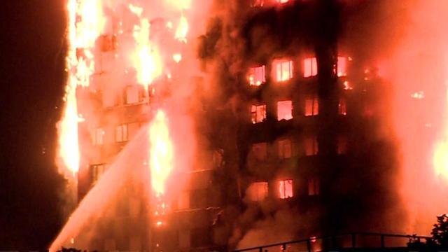 Пожар в здании в Лондоне