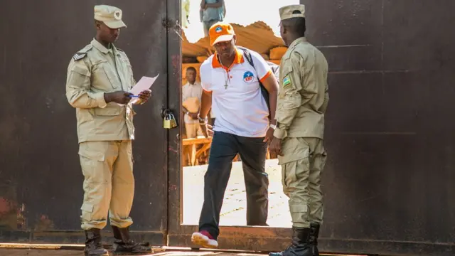 Kizito Mihigo asohoka muri gereza ya Nyarugenge ku itariki ya 15 y'ukwa cyenda mu 2018