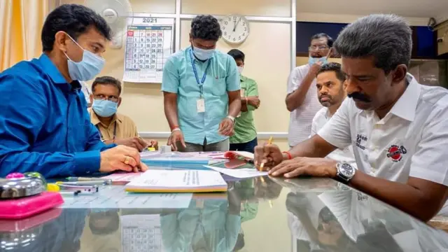 மக்கள் நீதி மய்யம்