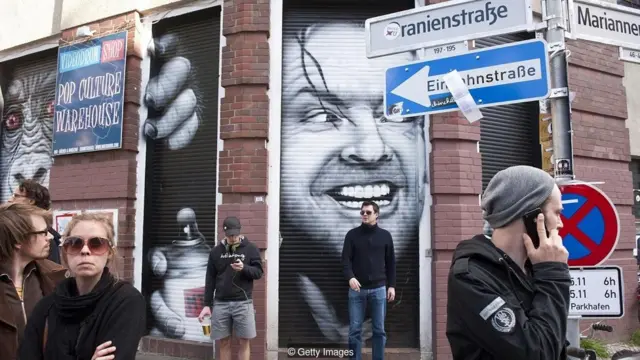 मुस्कुराहट