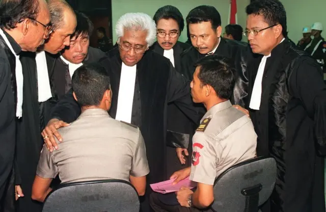 Penembakan misterius 1982-1986, petrus, Operasi Pemberantasan Kejahatan (OPK), Yogyakarta, Pondjo Brindil, adnan buyung nasution