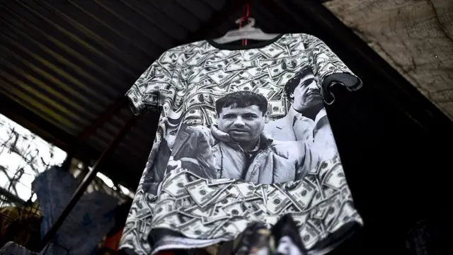 અલ ચેપોનું ટીશર્ટ