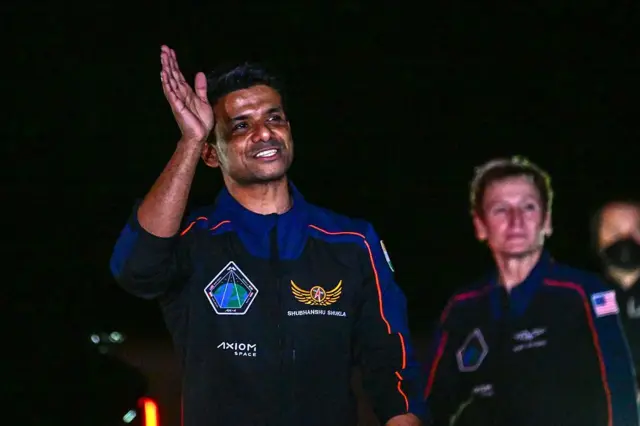 பூமி திரும்பும் சுபான்ஷு சுக்லா