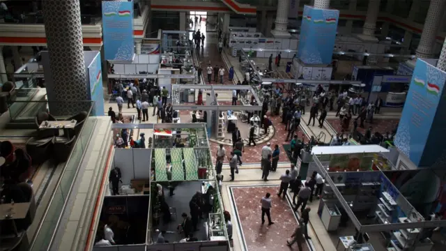 Душанбедаги Ўзбекистон маҳсулотлари кўргазмаси