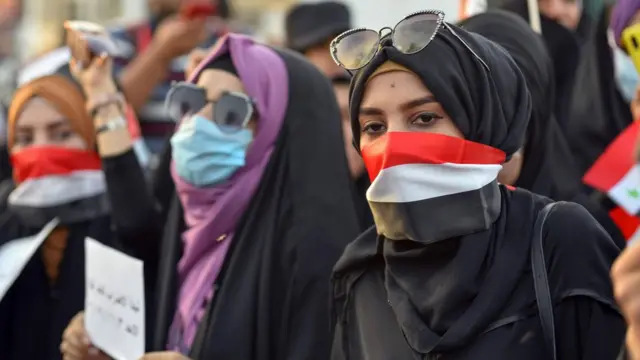 متظاهرات في العراق