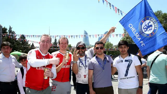 Pendukung Arsenal dan Chelsea di Baku