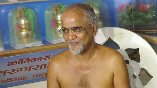 तरुण सागर