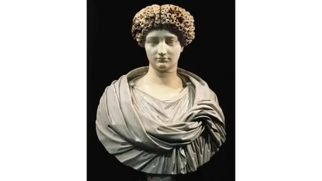 ரோமானிய பெண்கள்