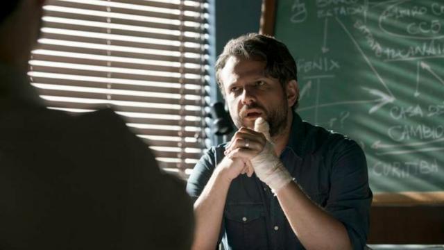 Selton Mellothorcasinoimagem da série O Mecanismo, da Netflix