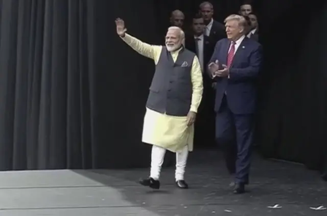 મોદી ટ્રમ્પ