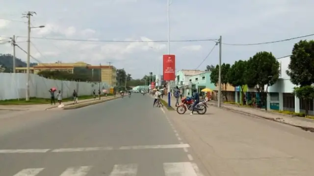 Umujyi wa Gisenyi mu Rwanda urimo abantu bacyeya cyane mu gitondo cyo kuri uyu wa gatanu