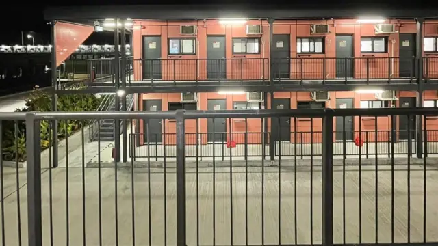 홍콩 페니스베이 검역소의 한 방에서 바라본 풍경