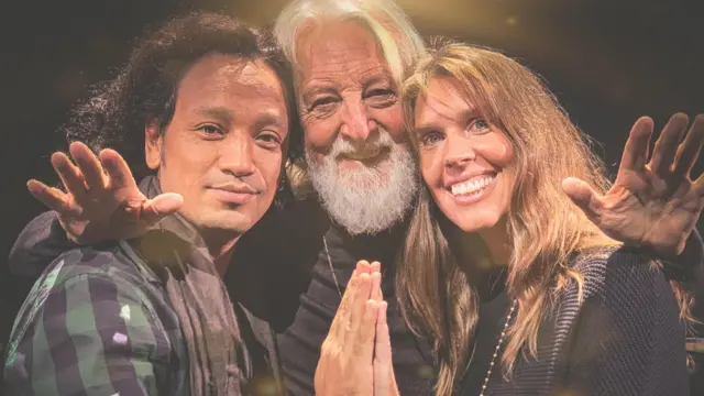 मनोज सिंह, मितेन र देवा