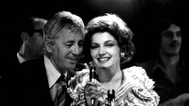 Velimir Životić i Nada Vojinović u filmu „Radio Vihor zove Anđeliju"