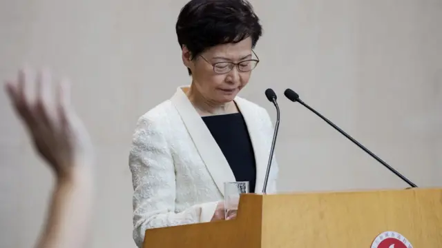 林郑月娥在录音中说，示威对她的生活有很大影响，无法出席许多公开场合，甚至不能到理发店理发。