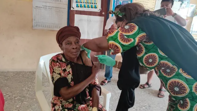 Side effects of AstraZeneca vaccine