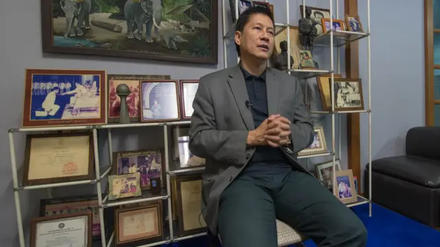 พล.ท. ภราดร