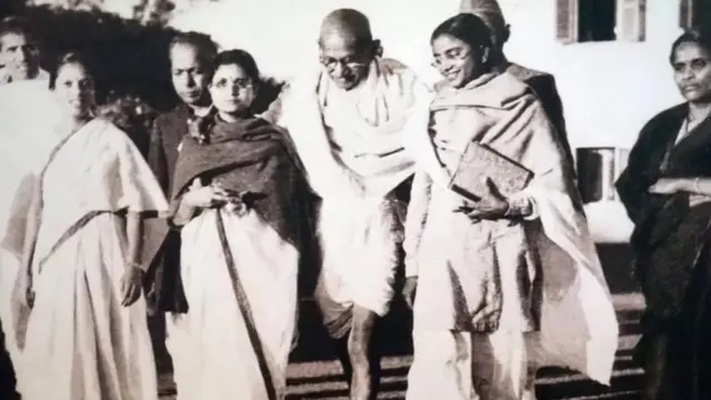 ગાંધીજી