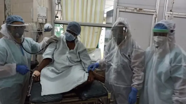 දරුවා ප්‍රසුත කළ පසු මව සහ දරුවා විශේෂ වාට්ටුවක රඳවා තබනු ඇත