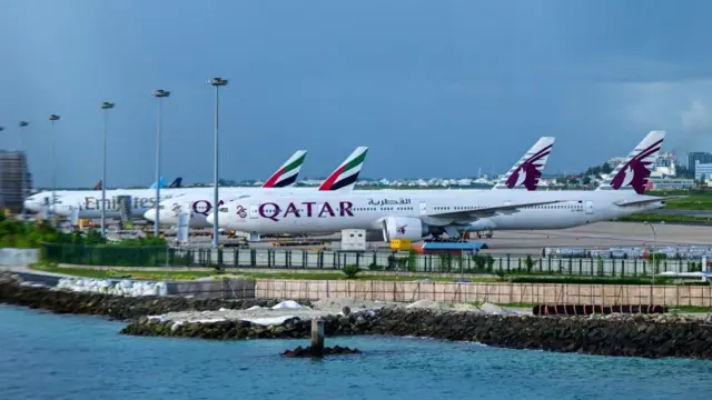 মালের যে বিমানবন্দর একদা ছিল বিতর্কের কেন্দ্রে