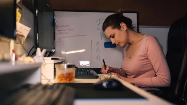 Самые высокооплачиваемые места работы в Британии - в финансовом секторе. В других сферах таких зарплат очень и очень немного