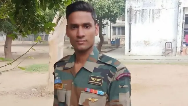 లాన్స్‌నాయక్ వివేక్ కుమార్