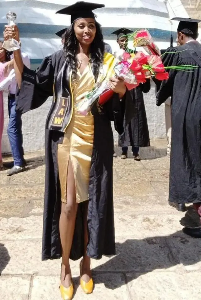 Obsituu Duubaa guyyaa eebbifamte