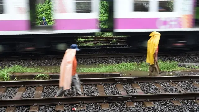 "ஆடம்பரமான வசதி கொண்ட 'ரயில் சலூன் கோச்'"