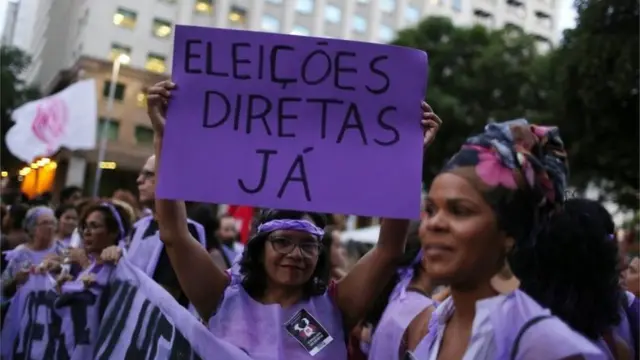 Manifestante pede eleições diretas