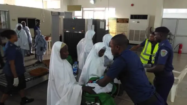 Àwòrán bí àwọn Alalaaji àkọkọ Hajj 2018 ṣé n gbéra labuja