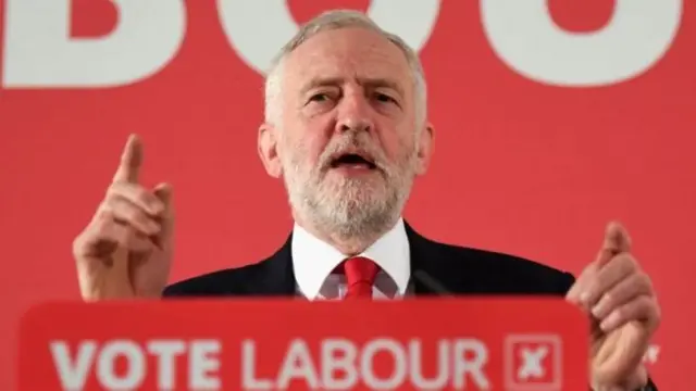 Лидер британской оппозиции Джереми Корбин