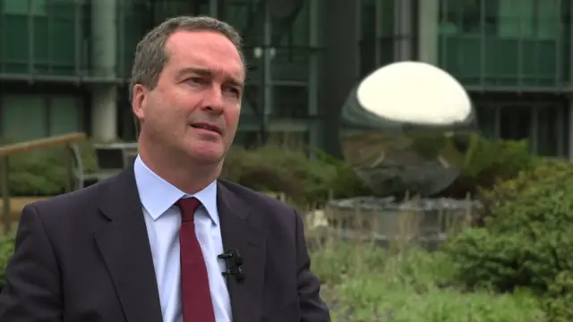 Роберт Ханниган