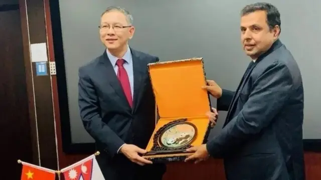 नेपाल र चीनबीच विभिन्न क्षेत्रमा पेट्रोलिय खानीको अन्वेषण गर्ने सम्झौता भएको छ